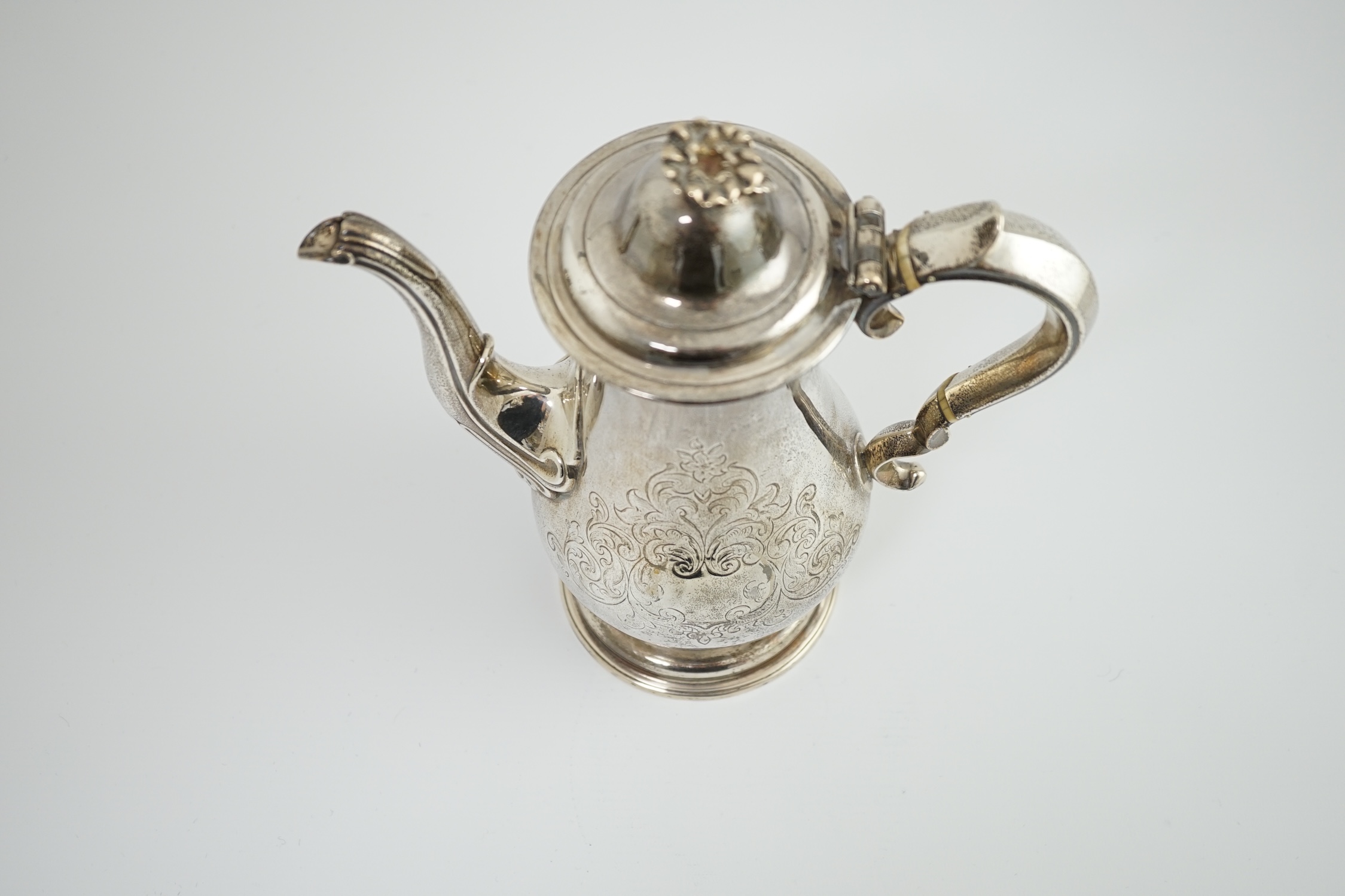 A George III silver coffee pot, by Daniel Smith & Robert Sharp